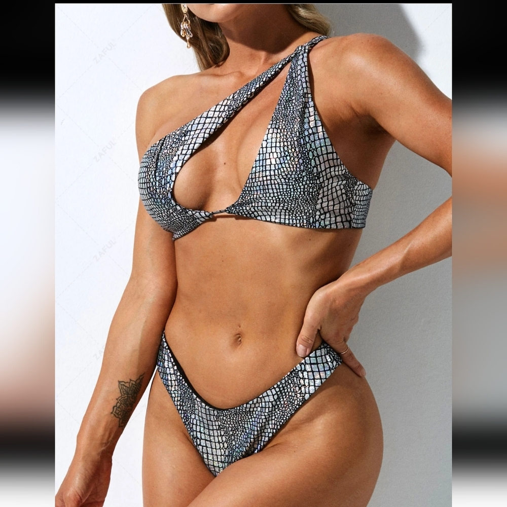 Zaful asymmetrical bikini